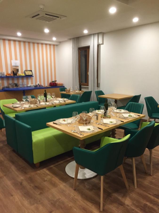 La Gustea Hotel & Cucina Sarteano Buitenkant foto