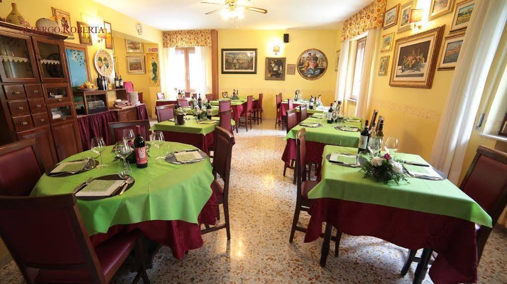 La Gustea Hotel & Cucina Sarteano Buitenkant foto